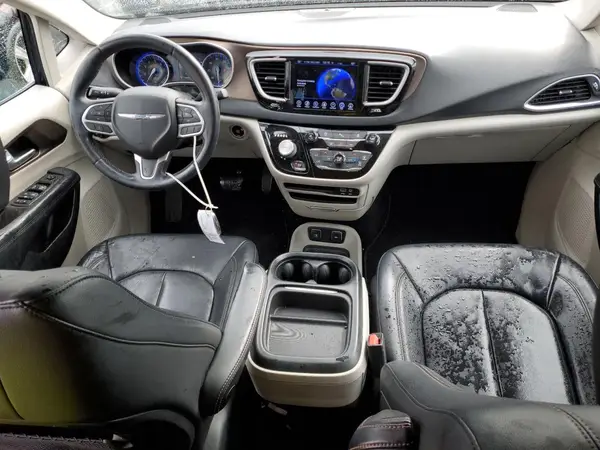 2C4RC1BG9HR687995 2017 CHRYSLER PACIFICA - Image 8