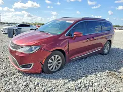 2C4RC1BG9HR688385 2017 CHRYSLER PACIFICA