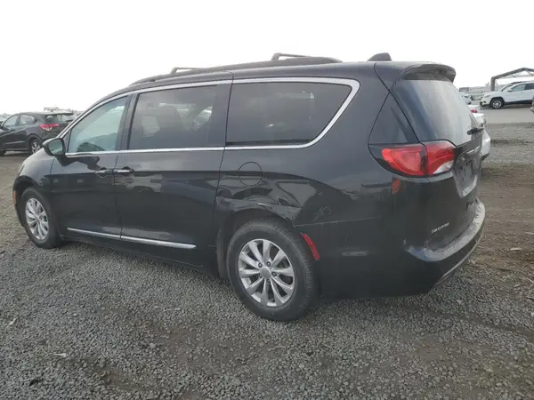 2C4RC1BG9HR691528 2017 CHRYSLER PACIFICA - Image 2