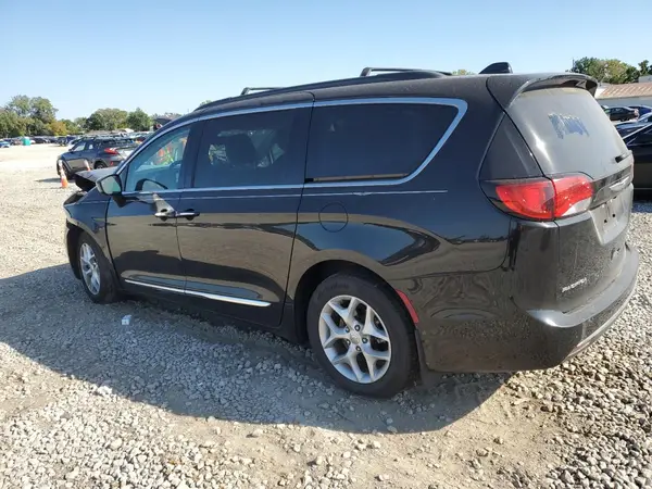 2C4RC1BG9HR710434 2017 CHRYSLER PACIFICA - Image 2