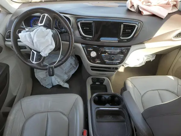 2C4RC1BG9HR710434 2017 CHRYSLER PACIFICA - Image 8