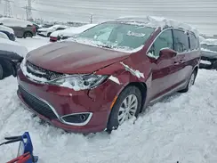 2C4RC1BG9HR719991 2017 CHRYSLER PACIFICA