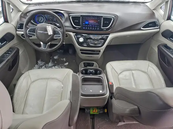 2C4RC1BG9HR719991 2017 CHRYSLER PACIFICA - Image 8