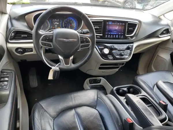 2C4RC1BG9HR720025 2017 CHRYSLER PACIFICA - Image 8