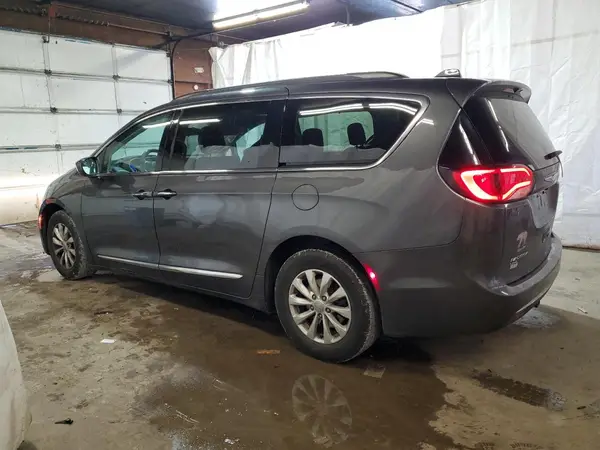 2C4RC1BG9HR730120 2017 CHRYSLER PACIFICA - Image 2