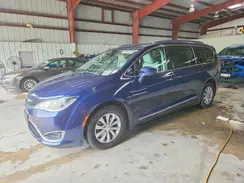 2C4RC1BG9HR730392 2017 CHRYSLER PACIFICA