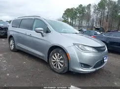 2C4RC1BG9HR745099 2017 CHRYSLER PACIFICA