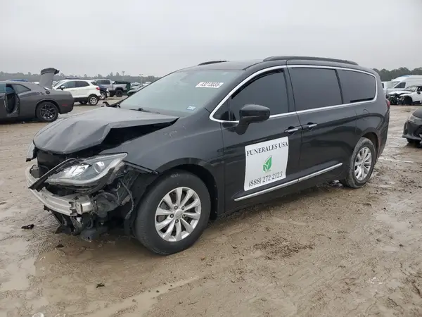 2C4RC1BG9HR753137 2017 CHRYSLER PACIFICA - Image 1