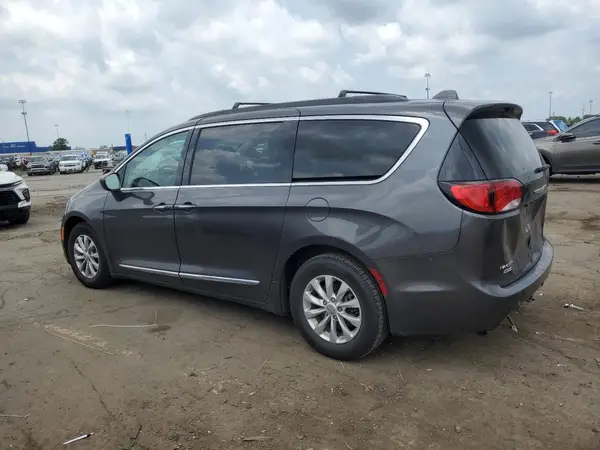 2C4RC1BG9HR758953 2017 CHRYSLER PACIFICA - Image 2