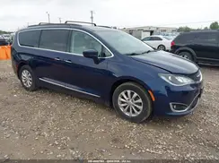 2C4RC1BG9HR762503 2017 CHRYSLER PACIFICA
