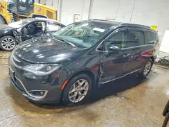 2C4RC1BG9HR763070 2017 CHRYSLER PACIFICA