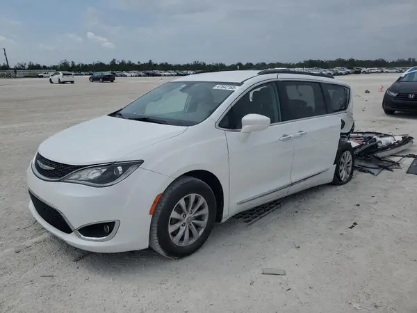 2C4RC1BG9HR763635 2017 CHRYSLER PACIFICA - Image 1