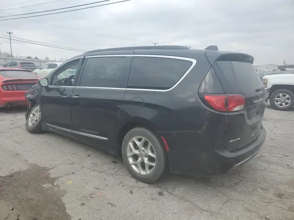 2C4RC1BG9HR764963 2017 CHRYSLER PACIFICA - Image 2