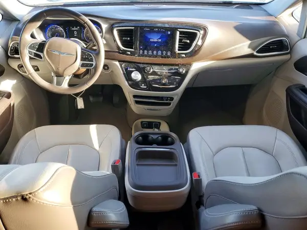 2C4RC1BG9HR776997 2017 CHRYSLER PACIFICA - Image 8