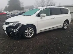 2C4RC1BG9HR784890 2017 CHRYSLER PACIFICA