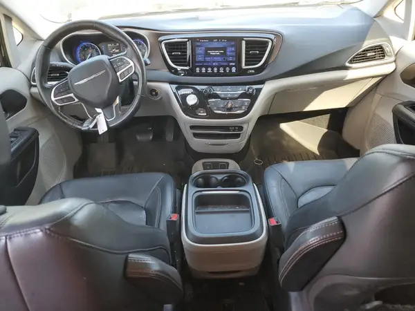 2C4RC1BG9HR785165 2017 CHRYSLER PACIFICA - Image 8