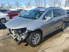2C4RC1BG9HR786087 2017 CHRYSLER PACIFICA