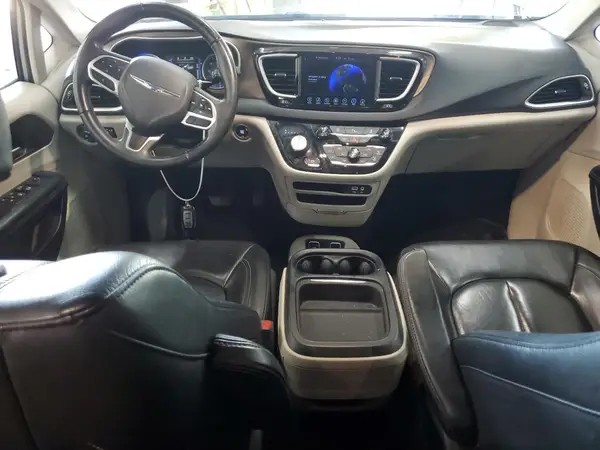 2C4RC1BG9HR795050 2017 CHRYSLER PACIFICA - Image 8