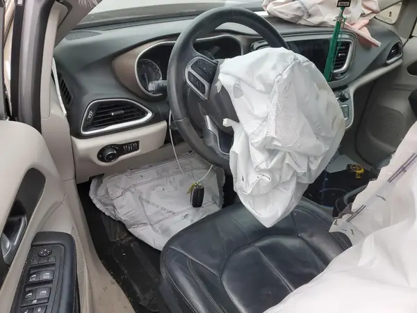 2C4RC1BG9HR803258 2017 CHRYSLER PACIFICA - Image 8