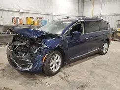 2C4RC1BG9HR809495 2017 CHRYSLER PACIFICA