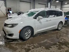 2C4RC1BG9HR809870 2017 CHRYSLER PACIFICA