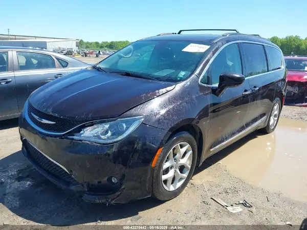 2C4RC1BG9HR816334 2017 CHRYSLER PACIFICA - Image 2