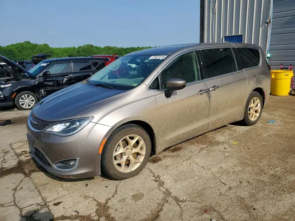 2C4RC1BG9HR816740 2017 CHRYSLER PACIFICA - Image 1