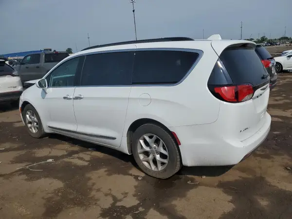 2C4RC1BG9HR823400 2017 CHRYSLER PACIFICA - Image 2