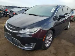 2C4RC1BG9HR823901 2017 CHRYSLER PACIFICA