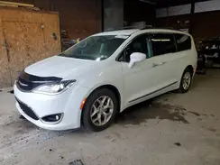 2C4RC1BG9HR826927 2017 CHRYSLER PACIFICA