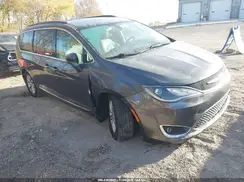 2C4RC1BG9HR836051 2017 CHRYSLER PACIFICA