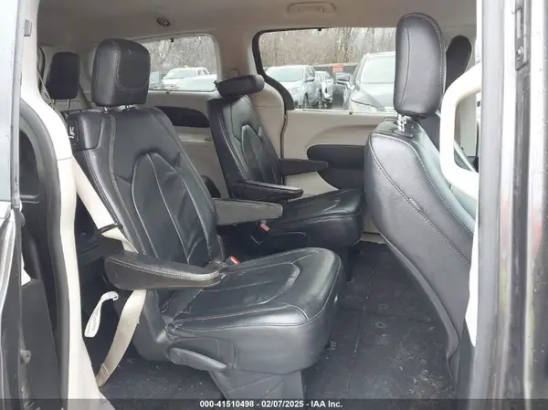 2C4RC1BG9HR837474 2017 CHRYSLER PACIFICA - Image 8