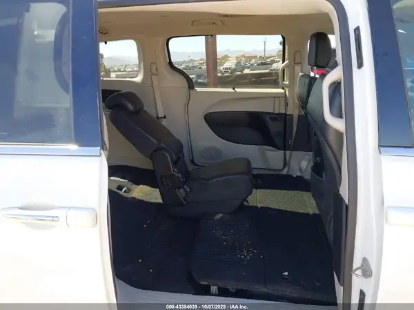 2C4RC1BG9JR102130 2018 CHRYSLER PACIFICA - Image 8