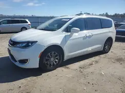 2C4RC1BG9JR119462 2018 CHRYSLER PACIFICA