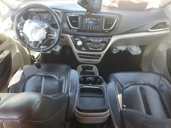 2C4RC1BG9JR119462 2018 CHRYSLER PACIFICA - Image 8