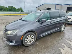 2C4RC1BG9JR119901 2018 CHRYSLER PACIFICA