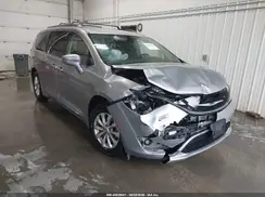 2C4RC1BG9JR120014 2018 CHRYSLER PACIFICA