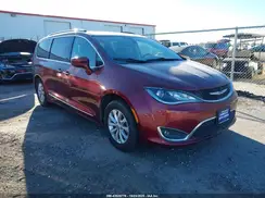 2C4RC1BG9JR120742 2018 CHRYSLER PACIFICA
