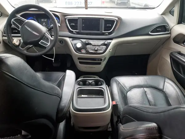 2C4RC1BG9JR124516 2018 CHRYSLER PACIFICA - Image 8