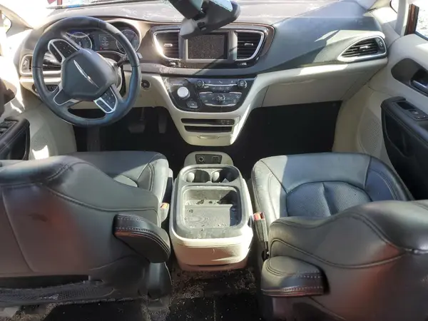 2C4RC1BG9JR131319 2018 CHRYSLER PACIFICA - Image 8