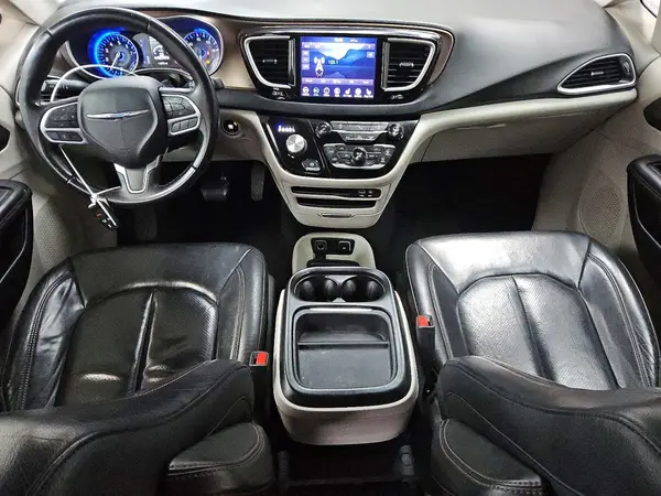 2C4RC1BG9JR144684 2018 CHRYSLER PACIFICA - Image 8