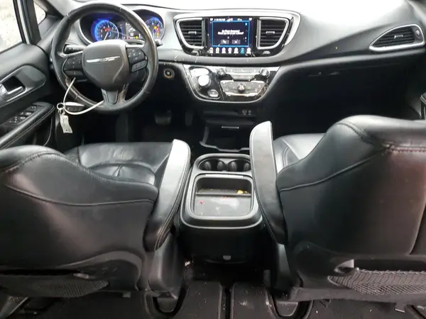 2C4RC1BG9JR157211 2018 CHRYSLER PACIFICA - Image 8