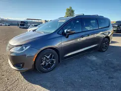 2C4RC1BG9JR157354 2018 CHRYSLER PACIFICA