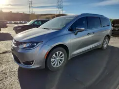 2C4RC1BG9JR186126 2018 CHRYSLER PACIFICA