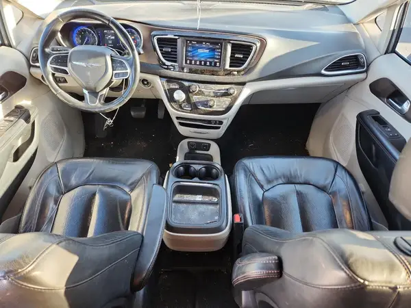 2C4RC1BG9JR186126 2018 CHRYSLER PACIFICA - Image 8