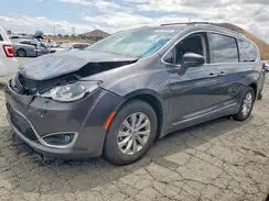 2C4RC1BG9JR211087 2018 CHRYSLER PACIFICA