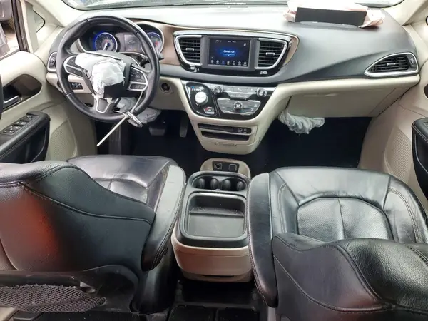 2C4RC1BG9JR211087 2018 CHRYSLER PACIFICA - Image 8