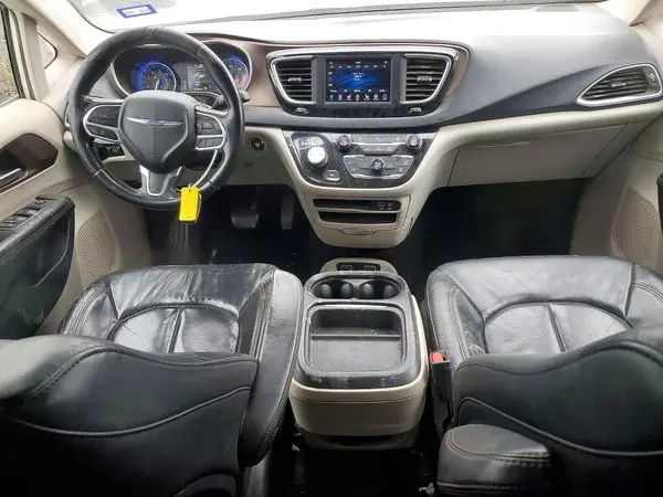 2C4RC1BG9JR214099 2018 CHRYSLER PACIFICA - Image 8