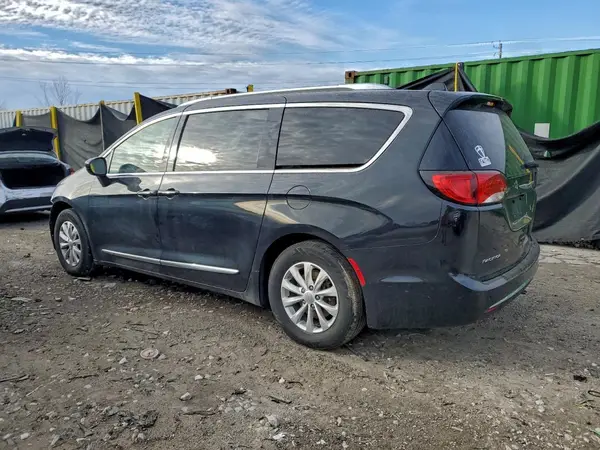 2C4RC1BG9JR227659 2018 CHRYSLER PACIFICA - Image 2
