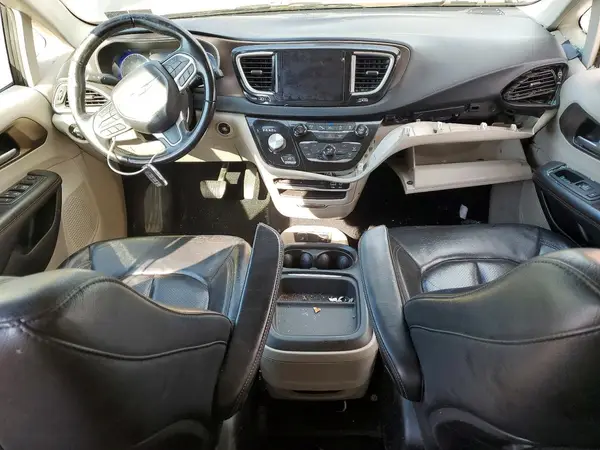 2C4RC1BG9JR233414 2018 CHRYSLER PACIFICA - Image 8